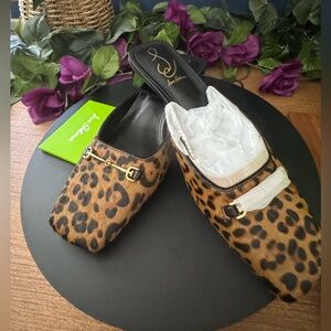 New In Box Sam Edelman Ollie Leopard Calf Hair Mules Size 8